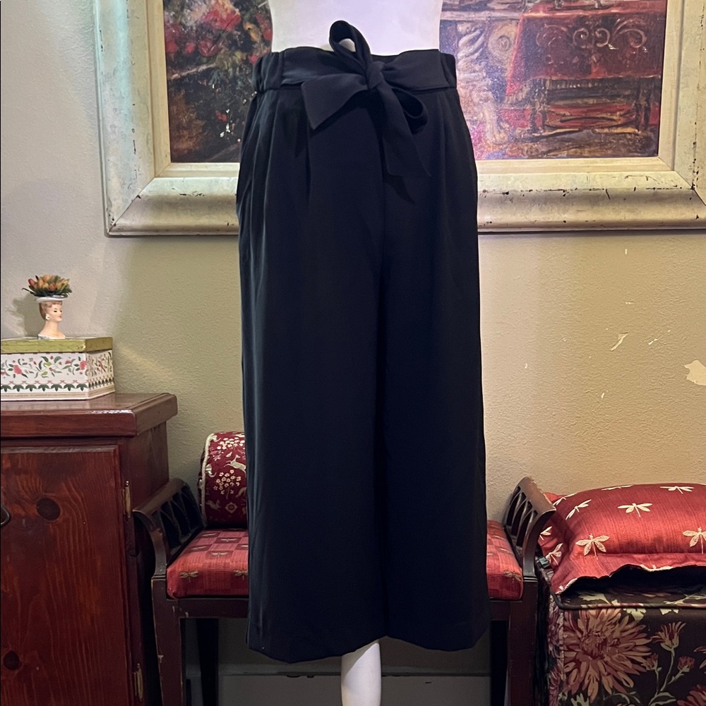 Lululemon Athletica Black Crop Pants